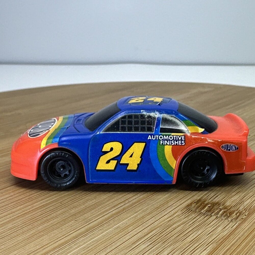 1997 Burger King Kids Meal Toy Jeff Gordon #24 Dupont‎ Car Nascar - Picture 3 of 8